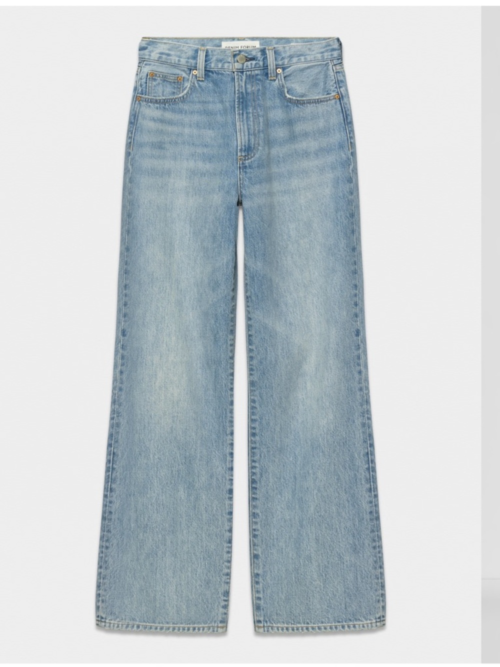 Aritzia Denim Forum Farrah High Waist Wide Jeans Sz 26 Light Wash 7 years